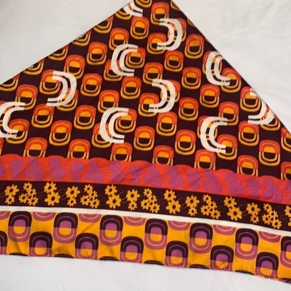 ZARA WOMAN PRINTED HANDKERCHIEF SATIN SCARF NEW WITH TAGS - Picture 3 of 12